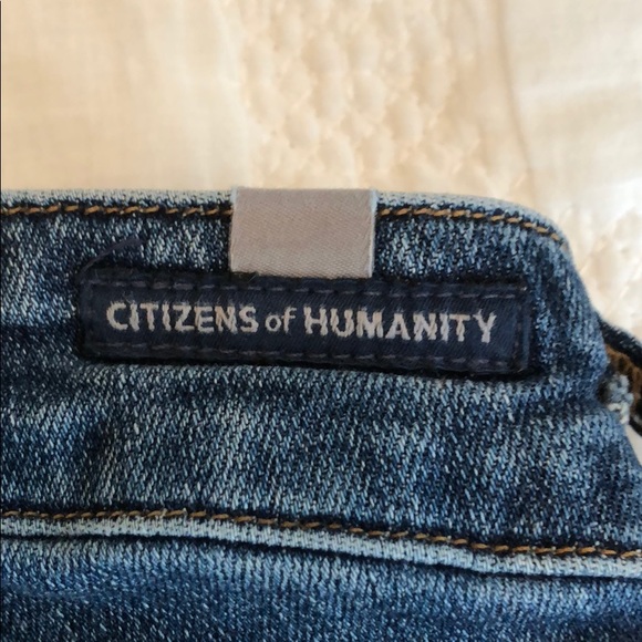 Citizens of Humanity Distressed Jeans - Picture 6 of 8